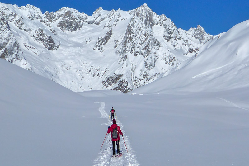 Snowshoes in Aosta Valley - Guide Trek Alps - Viaggi Natura in mondo